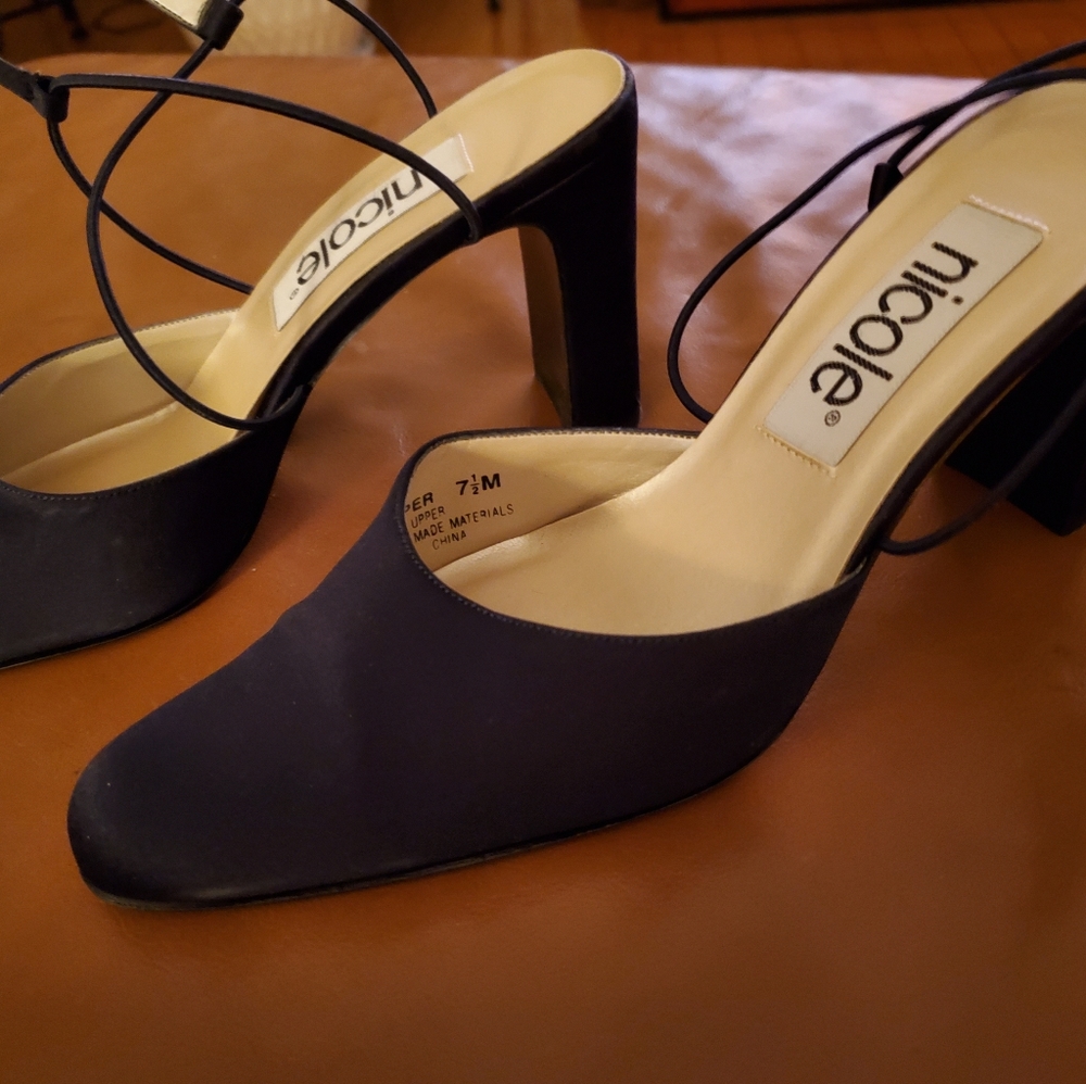 Womens dress shoes